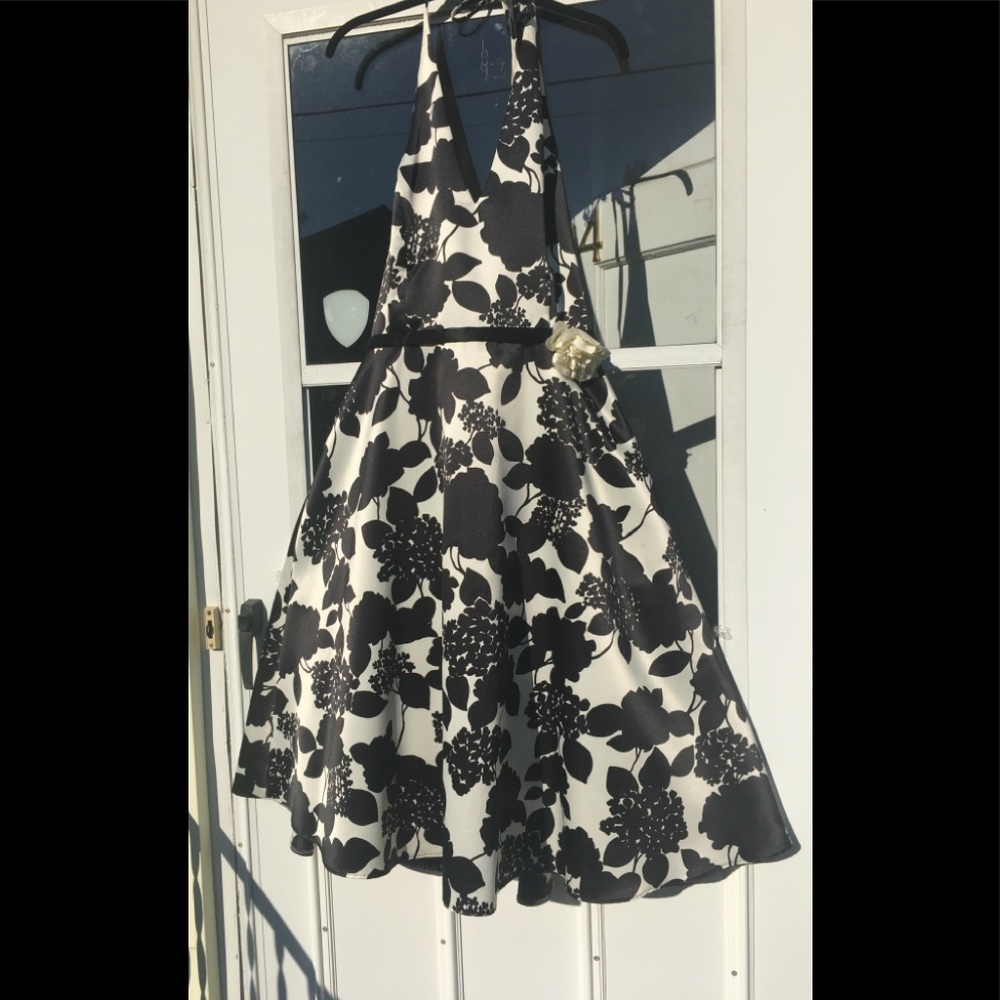 Scott McClintock Formal Cocktail HalterDress